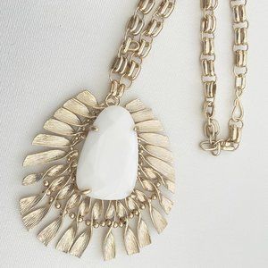 Kendra Scott Gold Chinky Necklace in Mother of Pearl/NEW
